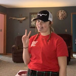 Meet your Posher, Ashlee